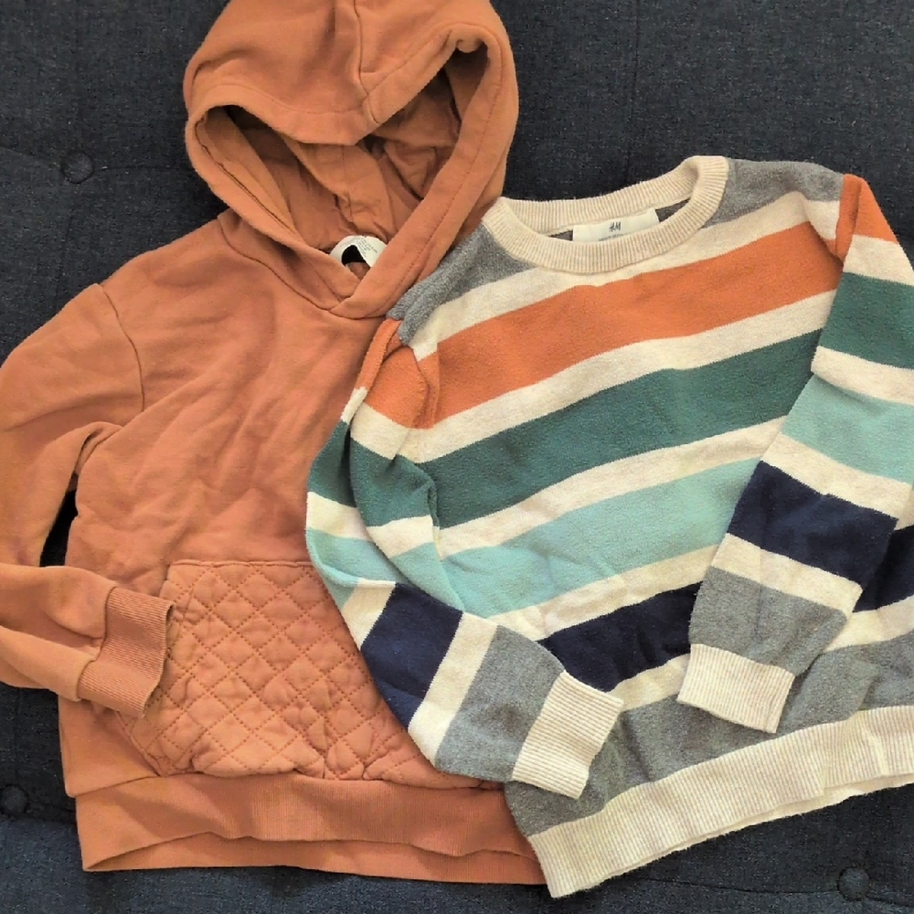 H&M Set Crewneck Striped Sweater & Hoodie With Pocket